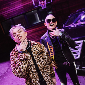 丰满护士巨好爽巨大乳
